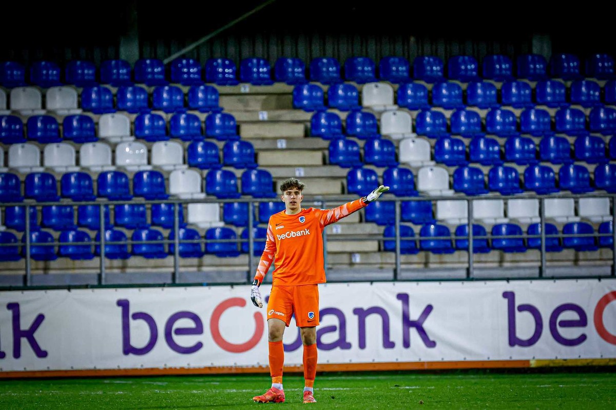 Matthias Pieklak (17) verlaat KRC Genk