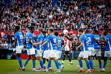 Pittige stage afgesloten met leerrijke partij tegen Feyenoord